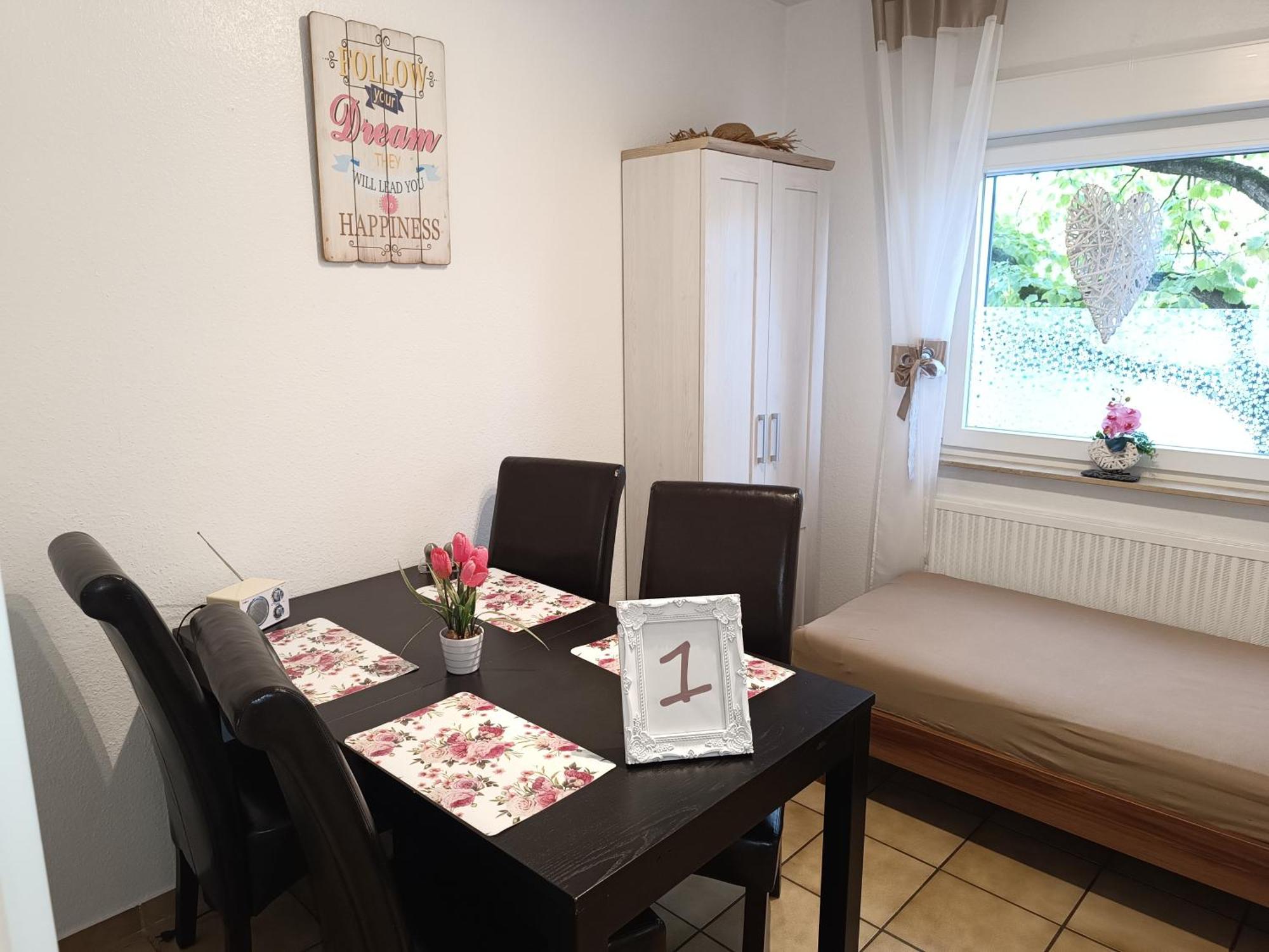 5X Balkon-Apartments Mit Kueche 40-65Qm Ruhrgebietferienwohnung Dobry-Fuchs Oberhausen  Exterior foto