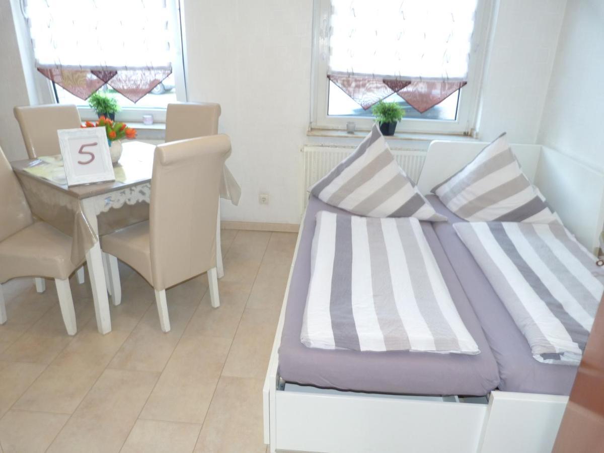 5X Balkon-Apartments Mit Kueche 40-65Qm Ruhrgebietferienwohnung Dobry-Fuchs Oberhausen  Exterior foto