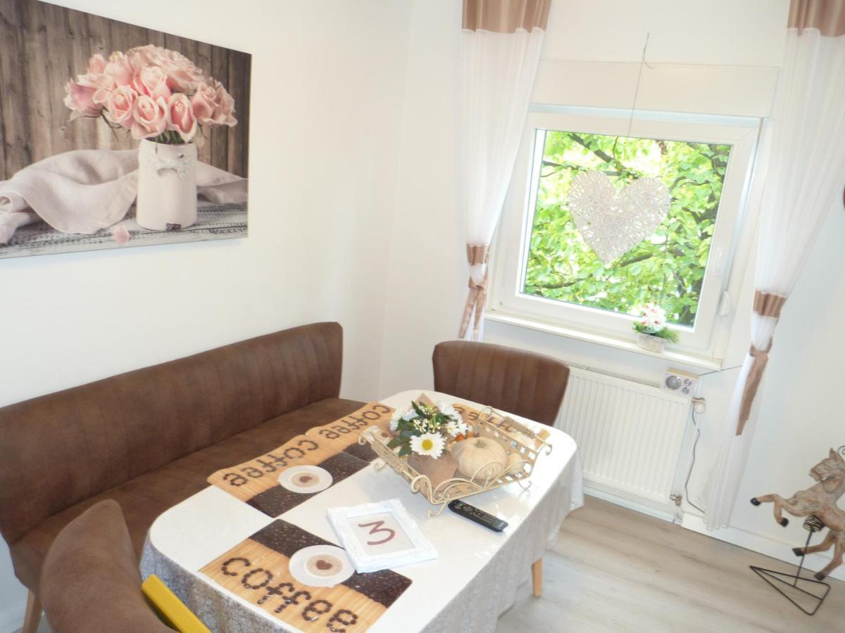 5X Balkon-Apartments Mit Kueche 40-65Qm Ruhrgebietferienwohnung Dobry-Fuchs Oberhausen  Exterior foto