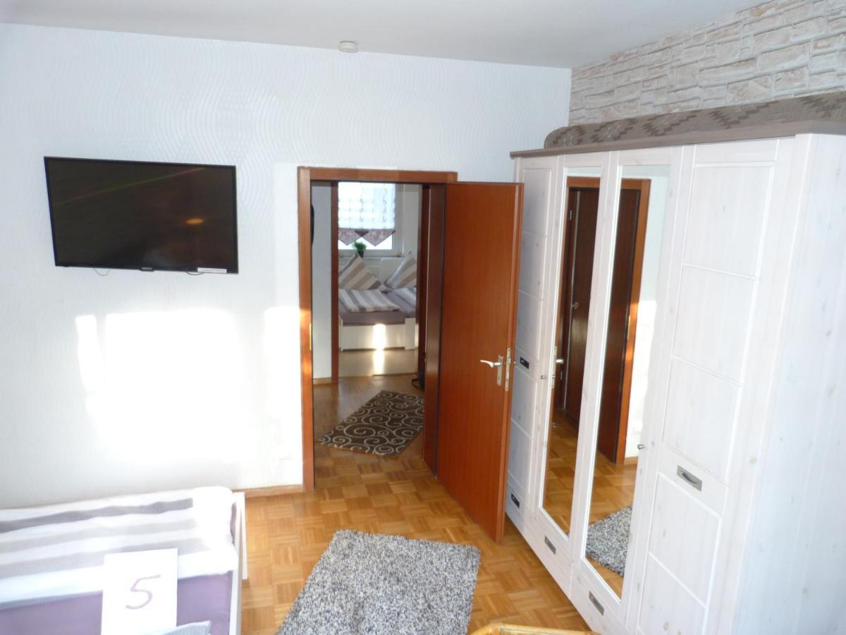 5X Balkon-Apartments Mit Kueche 40-65Qm Ruhrgebietferienwohnung Dobry-Fuchs Oberhausen  Exterior foto